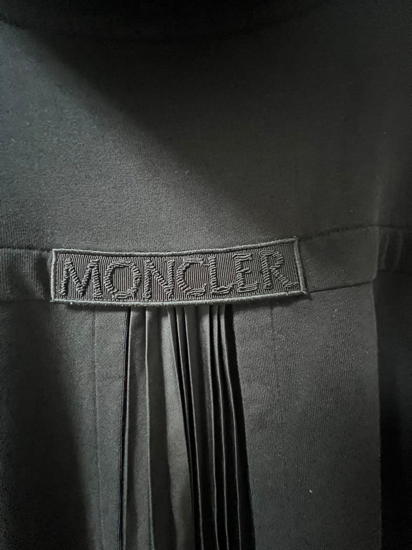 moncler モンクレール ワンピース　パーカー 黒