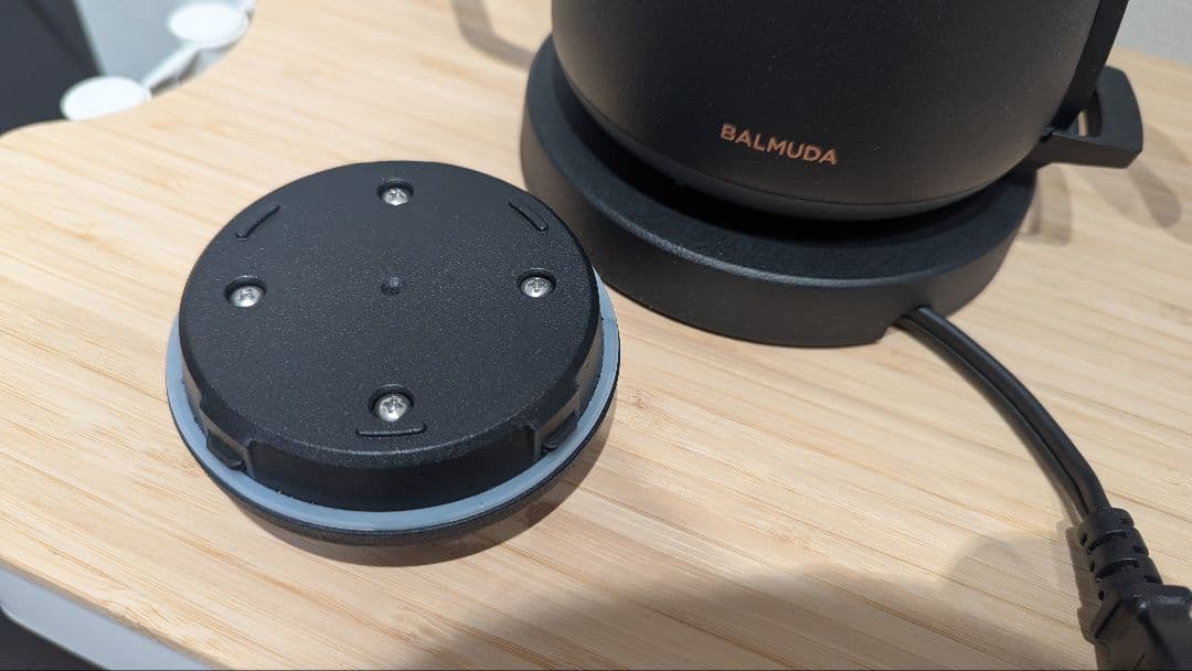 バルミューダ 電気ケトル