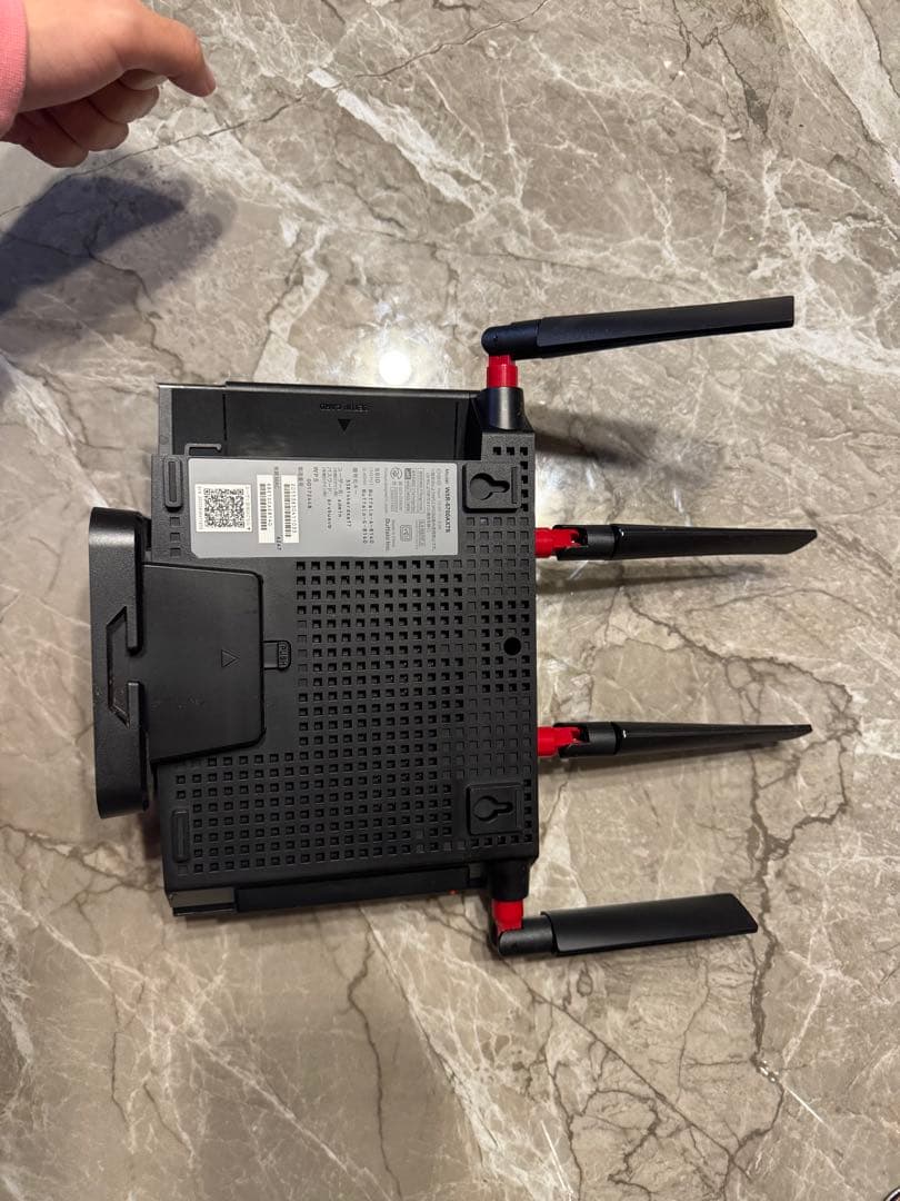 AX7 無線LANルーター 黒 1回のみ使用。