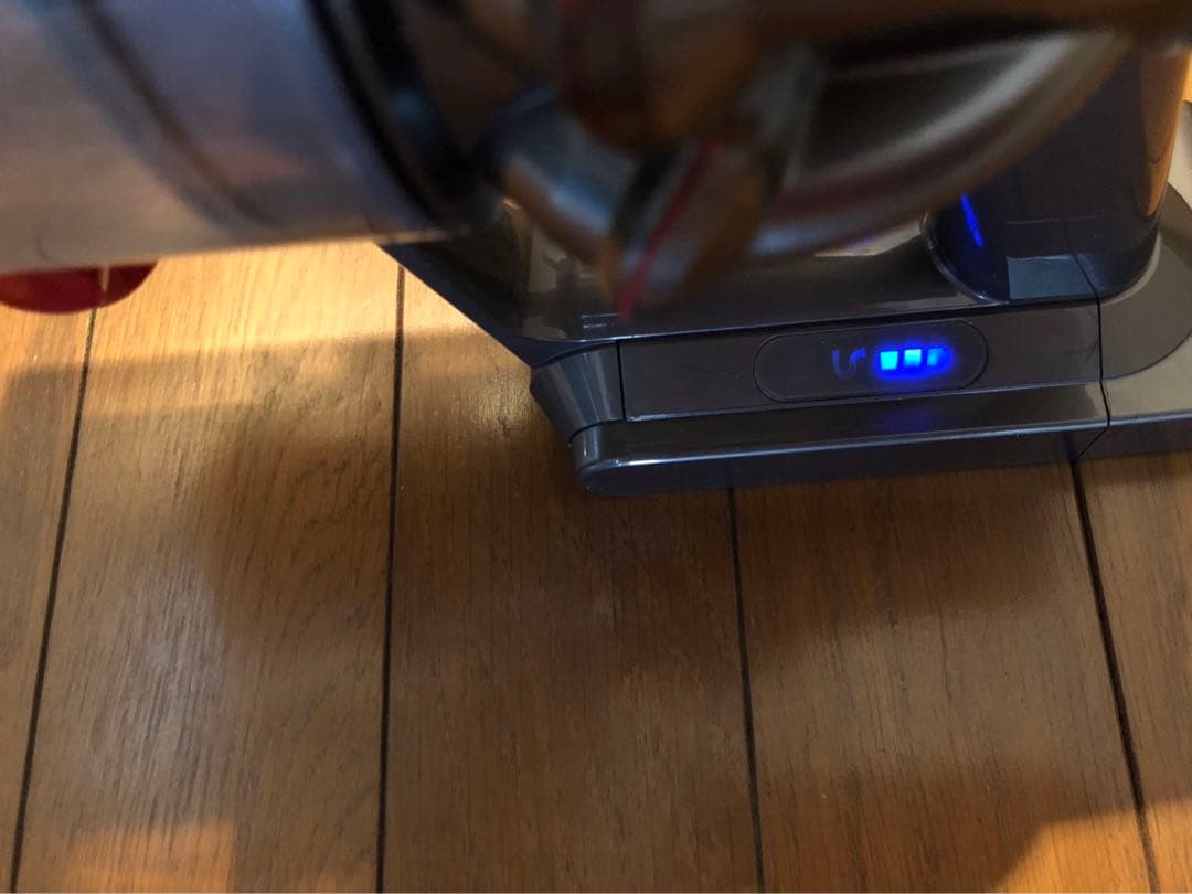 ダイソン V10 sv12 フロアドッグ付　分解洗浄済み