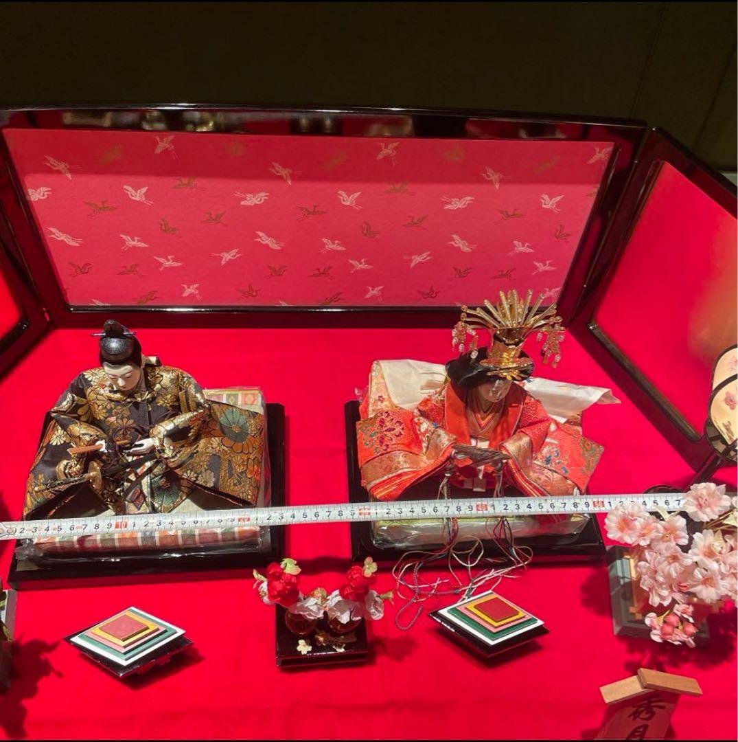 【送料込み】ひな人形セット 赤い布装飾