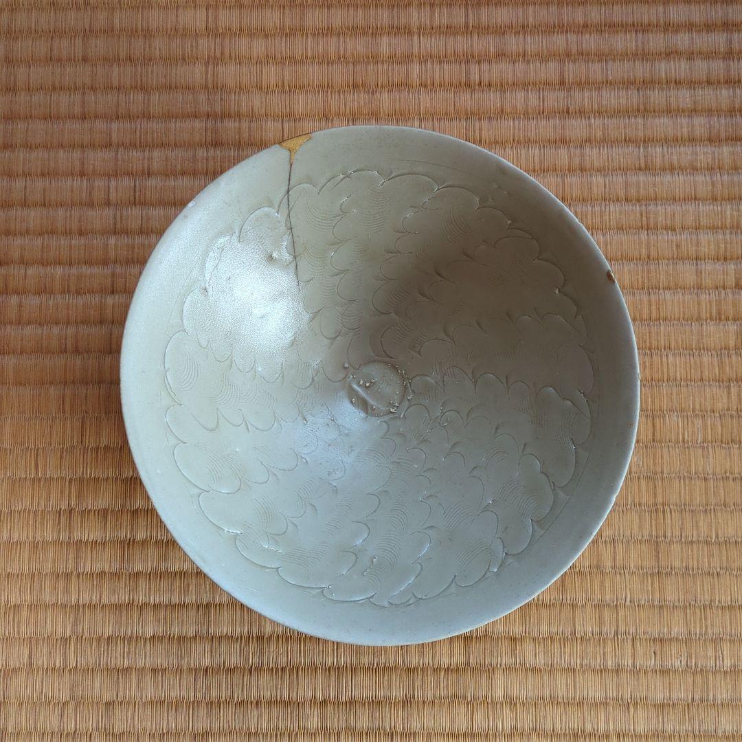 波模様の陶器鉢　木箱入り　金継ぎ　骨董品　古美術