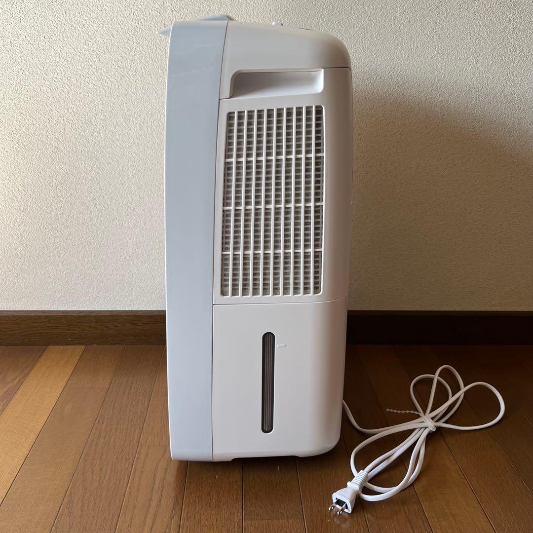 【美品】シャープ 衣類乾燥除湿機 冷風機能 CM-S100-W