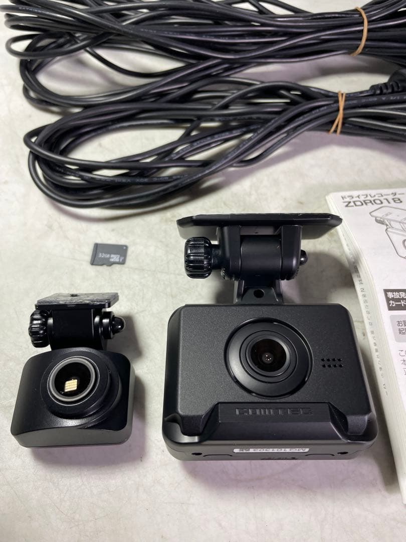 COMTEC ZDR 018 ドライブレコーダー　前後
