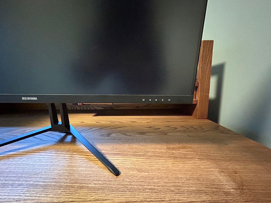 アイリスオーヤマ　pcモニター　27インチ