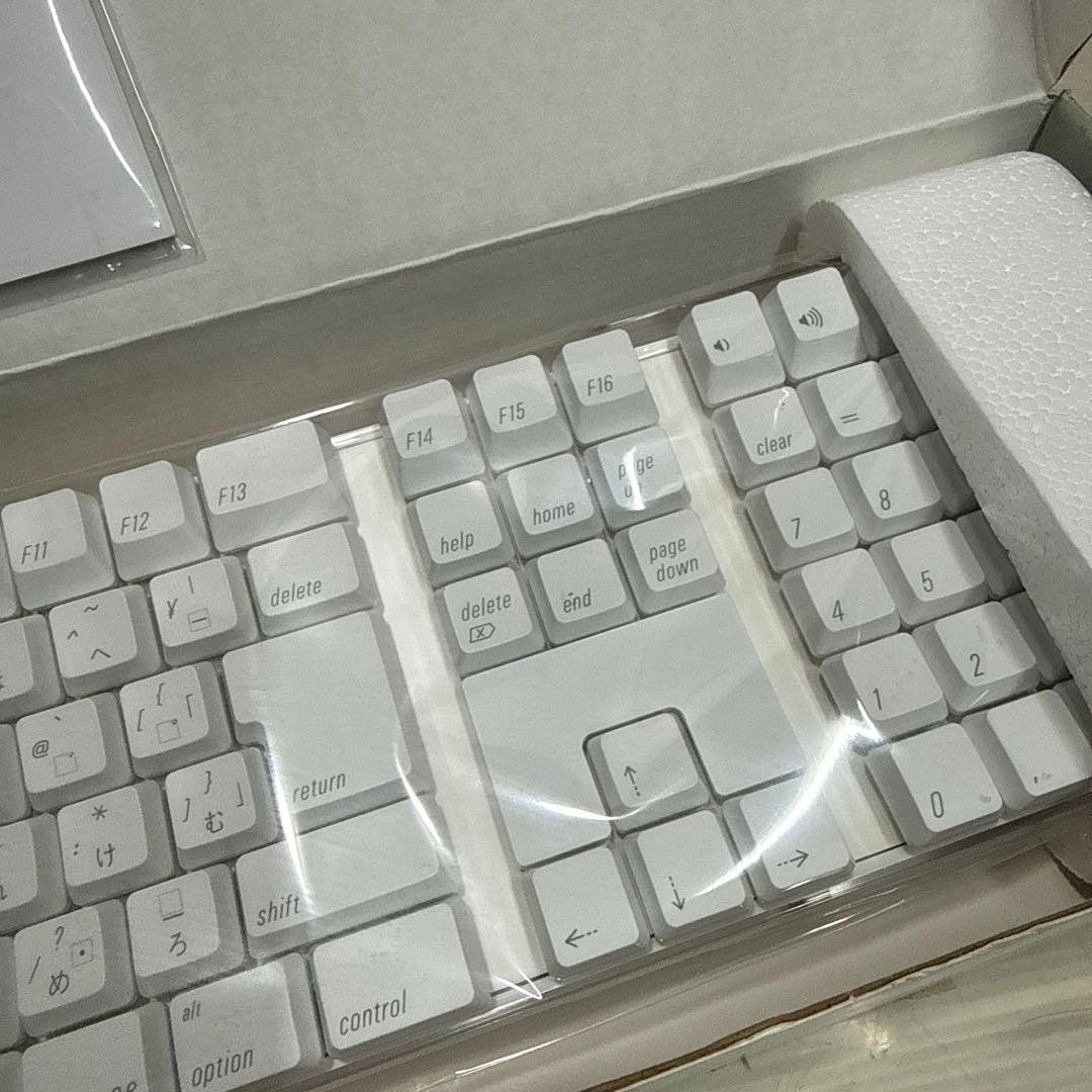 Apple A1016 ワイヤレスキーボード M9270J/A