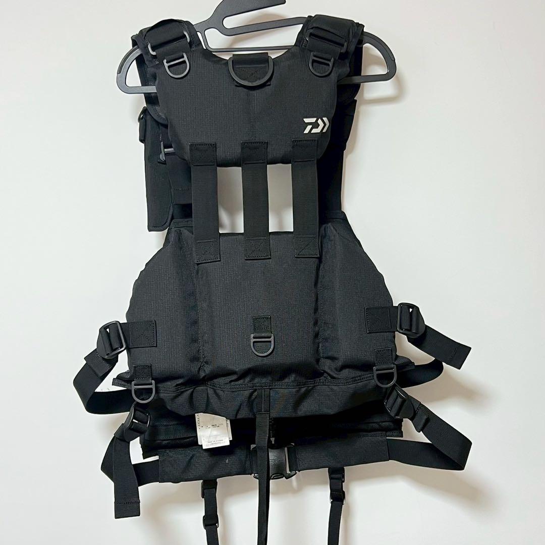 【ロックショアベスト】DAIWA DF-4023 FREE