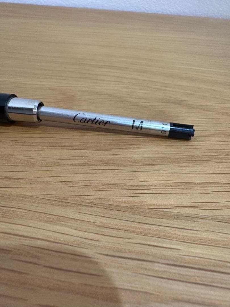 イニシャル刻印あり　カルティエ　ブルーサファイアボールペン