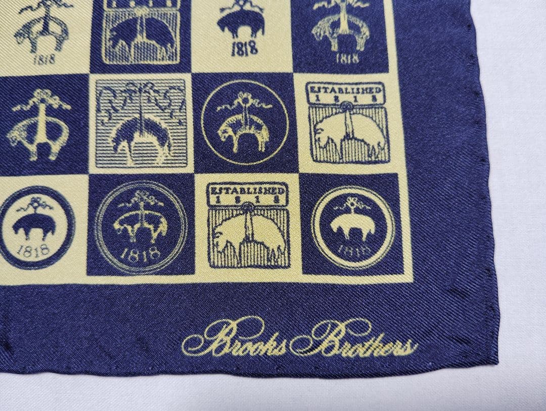 希少　ブルックスブラザーズ　200周年記念ポケットチーフ　ブロックフリース　紺金