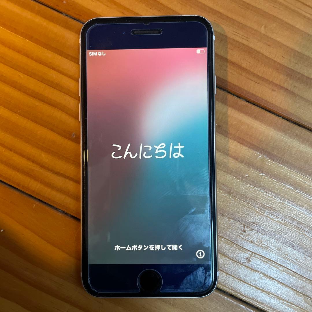 スマートフォン本体 iPhone se2 64GB