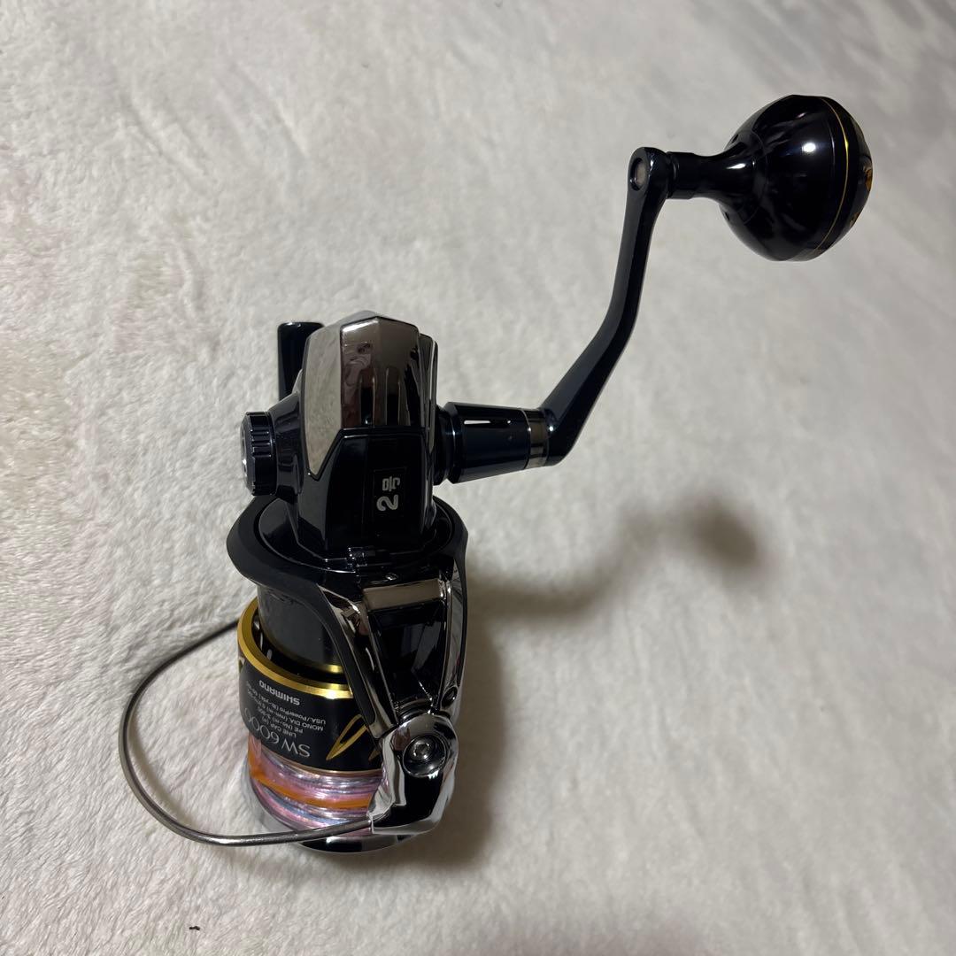 シマノ13ステラSW6000PGとダイワ紅牙ICS103右巻きのセットになります