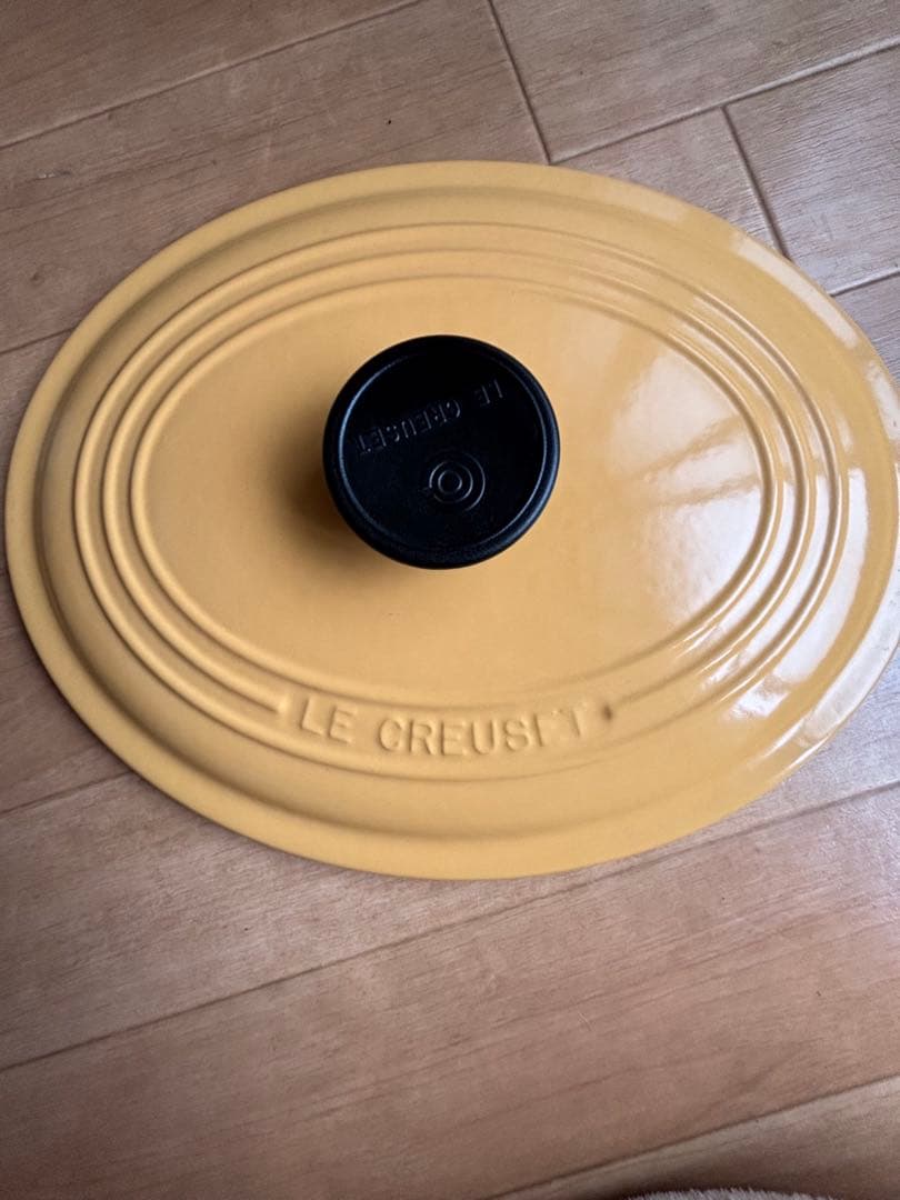LE CREUSET 両手鍋 27cm オーバル 直接引取りの場合、お値引き可