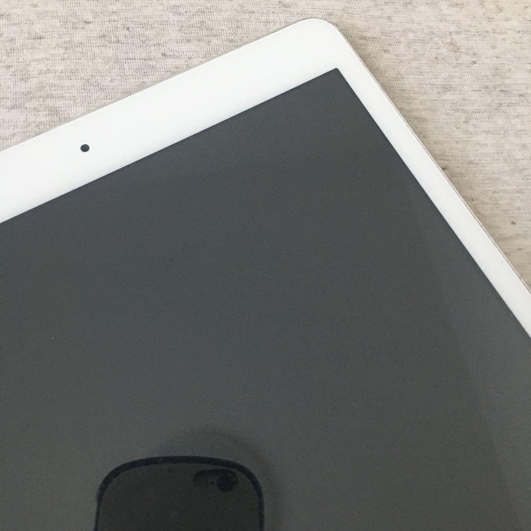 【ジャンク】iPad 第7世代　 画面ひび割れあり