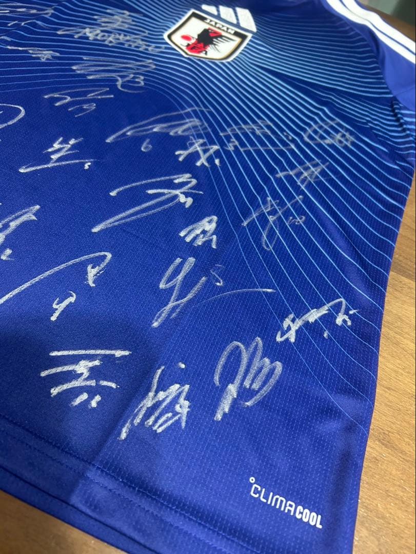 サッカー　日本代表　ユニホーム