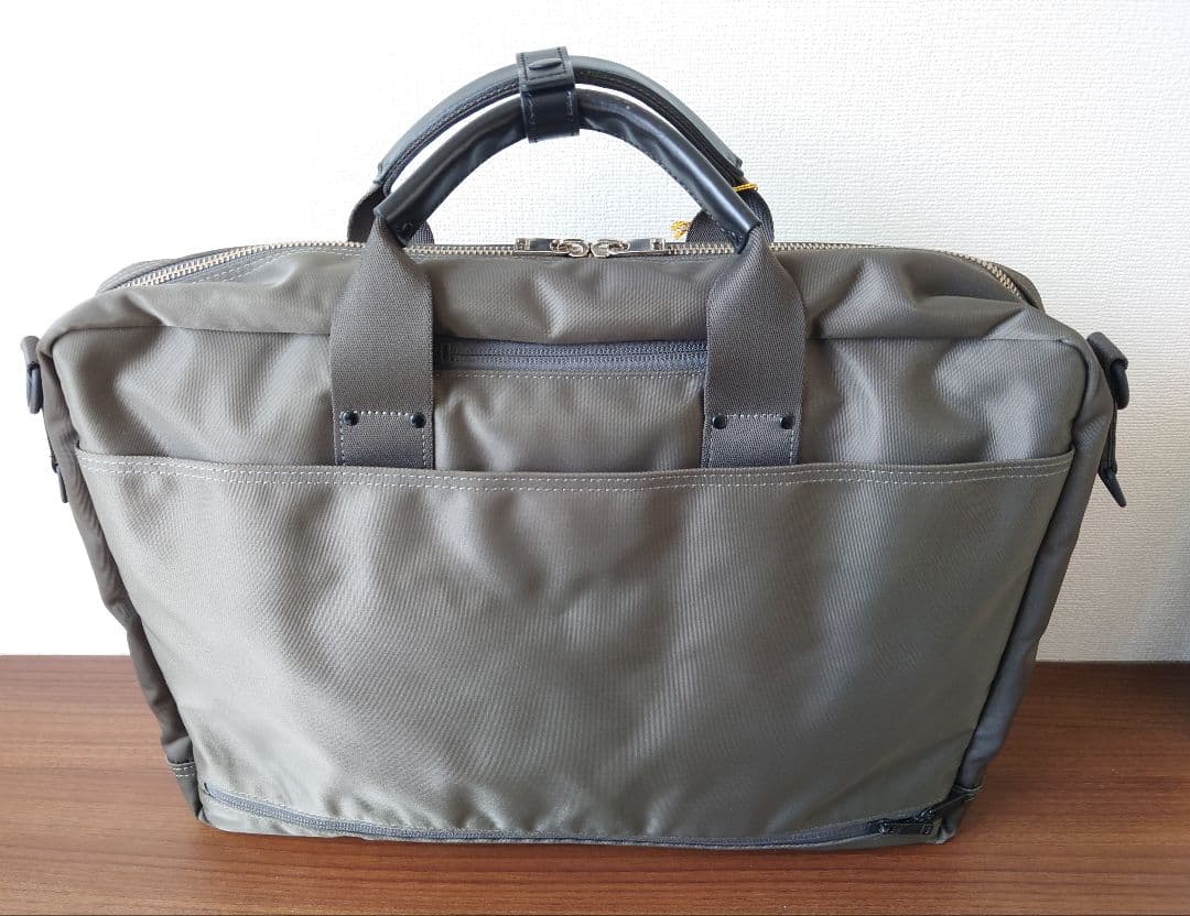 美品　新品同様　PORTER　ポーター　リフトLIFT　2WAY ブリーフケース