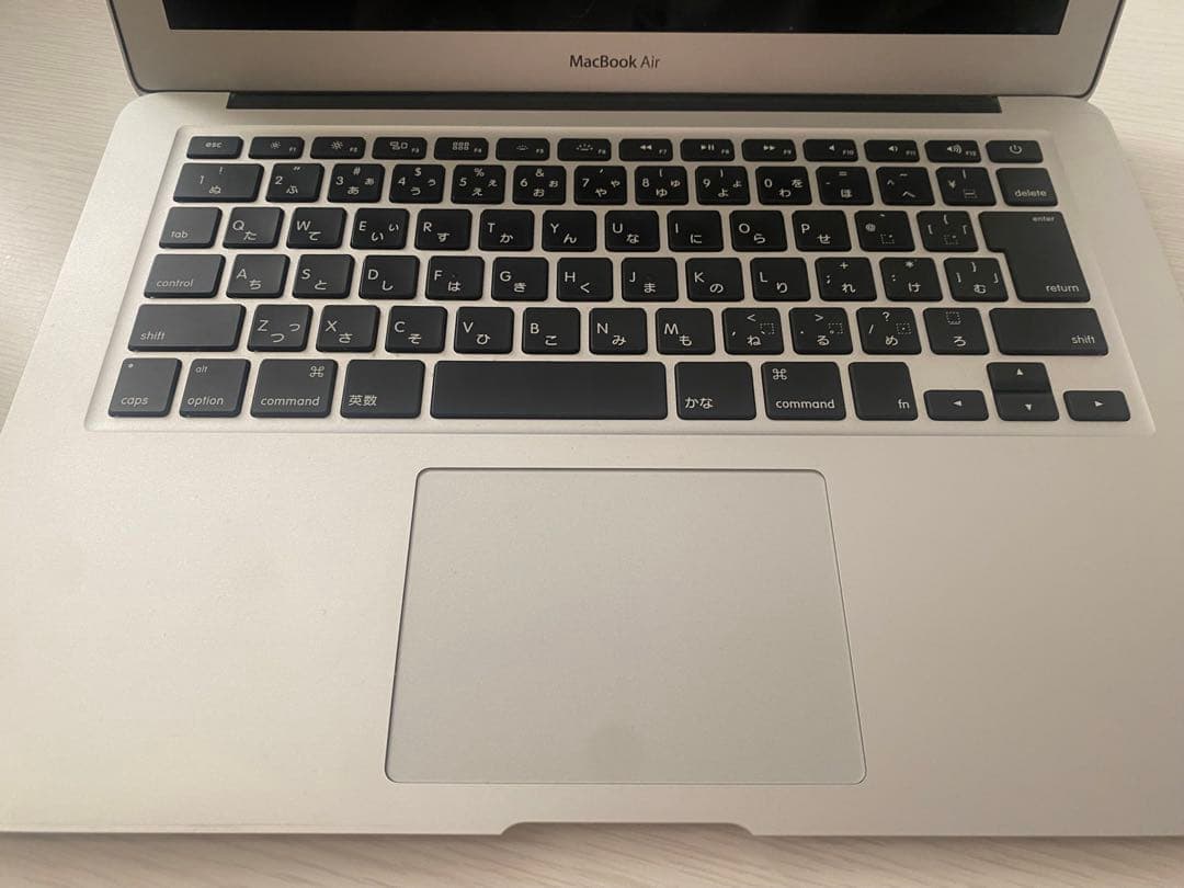 【今月まで】AppleMacBookAir13インチ 8GB 256GB箱無し