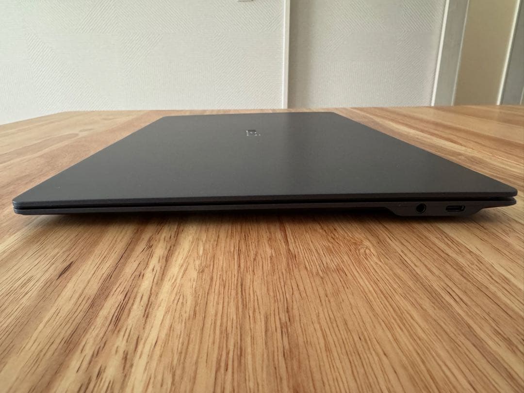 Windowsノート本体 LG gram SuperSlim 15Z90RT-NP75J