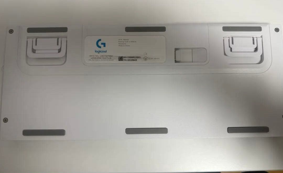 Logicool G913 TKL ゲーミングキーボード　テンキーワイヤレス