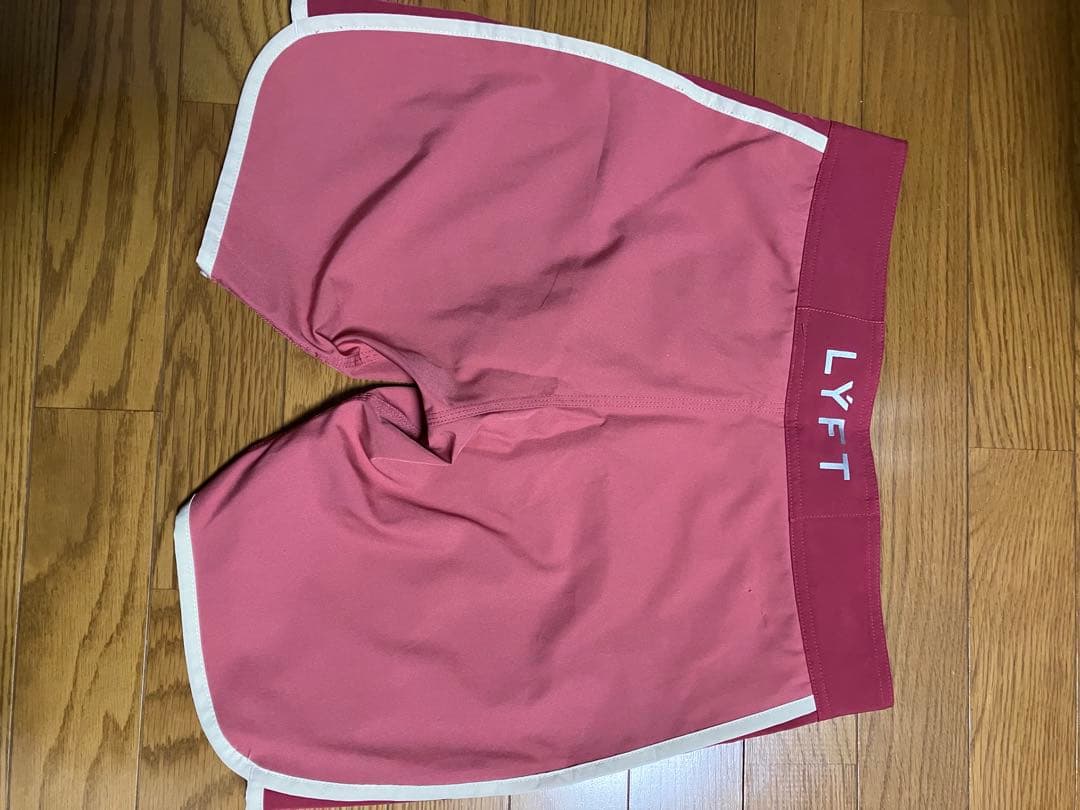【Sサイズ】Lyft サーフパンツ　ピンク　ステージショーツ
