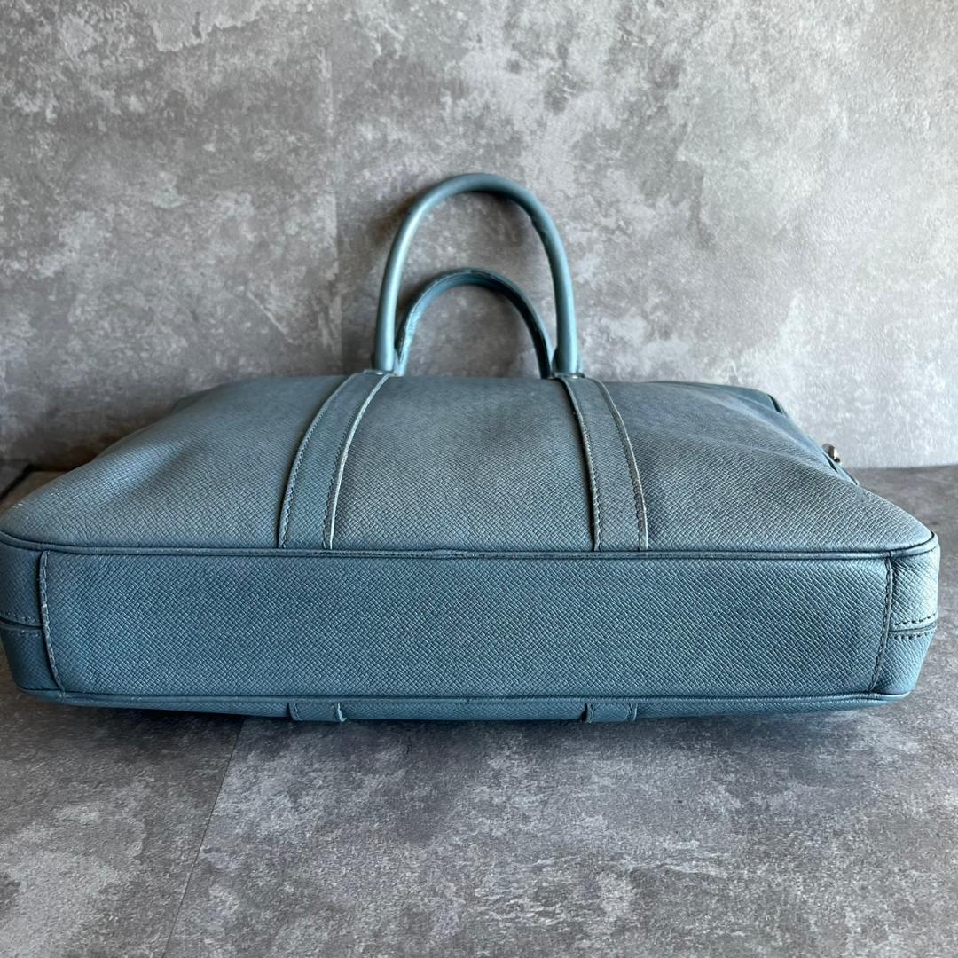 ⭐️LOUIS VUITTON⭐️ヴィトン タイガ PDV PM ビジネスバッグ