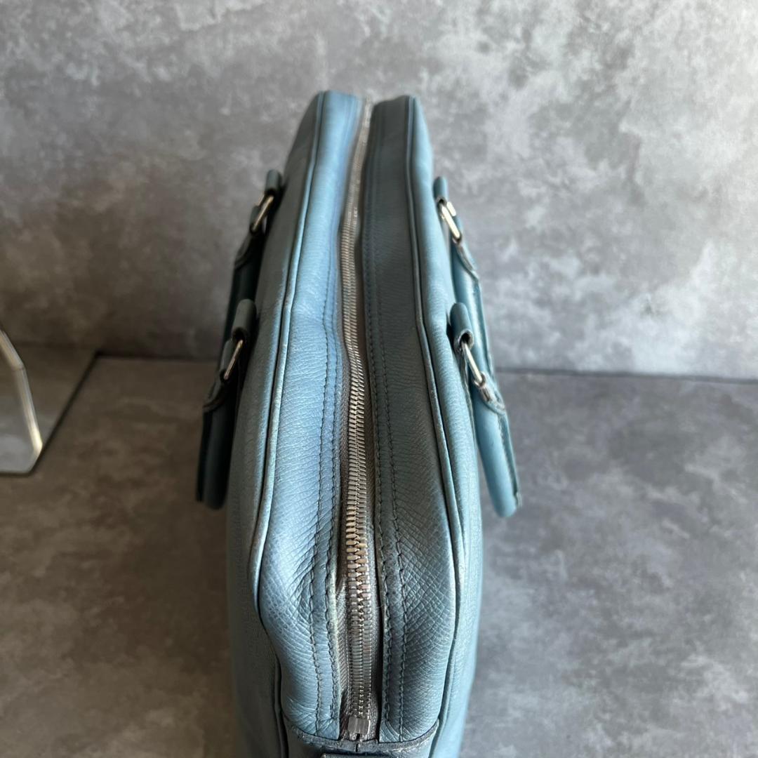 ⭐️LOUIS VUITTON⭐️ヴィトン タイガ PDV PM ビジネスバッグ