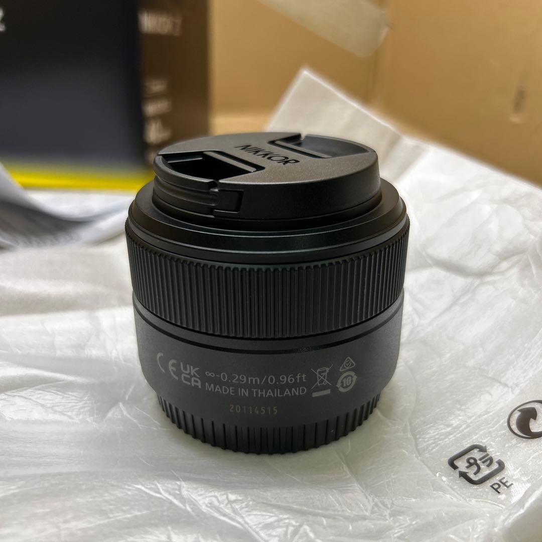 未使用　Nikon 単焦点レンズ NIKKOR Z 40mm f/2 Zマウント