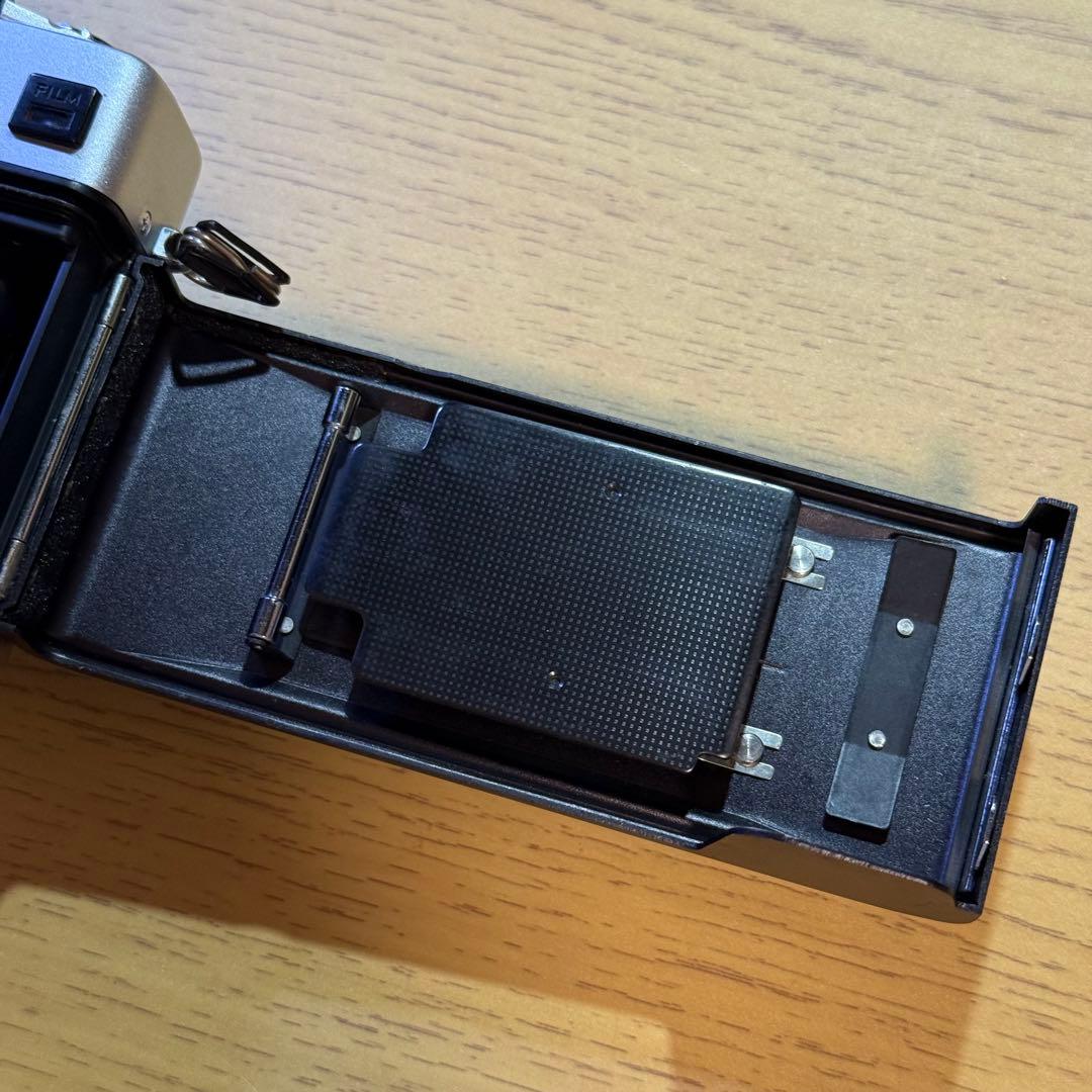 【OH済】MINOLTA HI-MATIC E フィルムカメラ