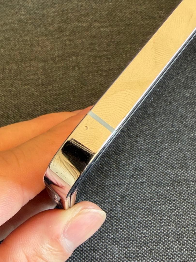 Apple iPhone 13 Pro max 256gb シルバー　simフリ