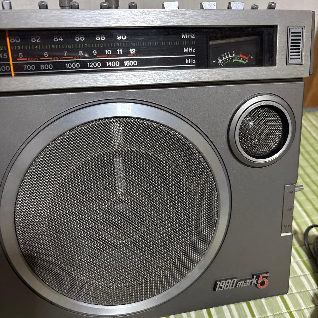 ソニー SONY カセットコーダー ラジカセ CF-1980V 3バンド　レトロ