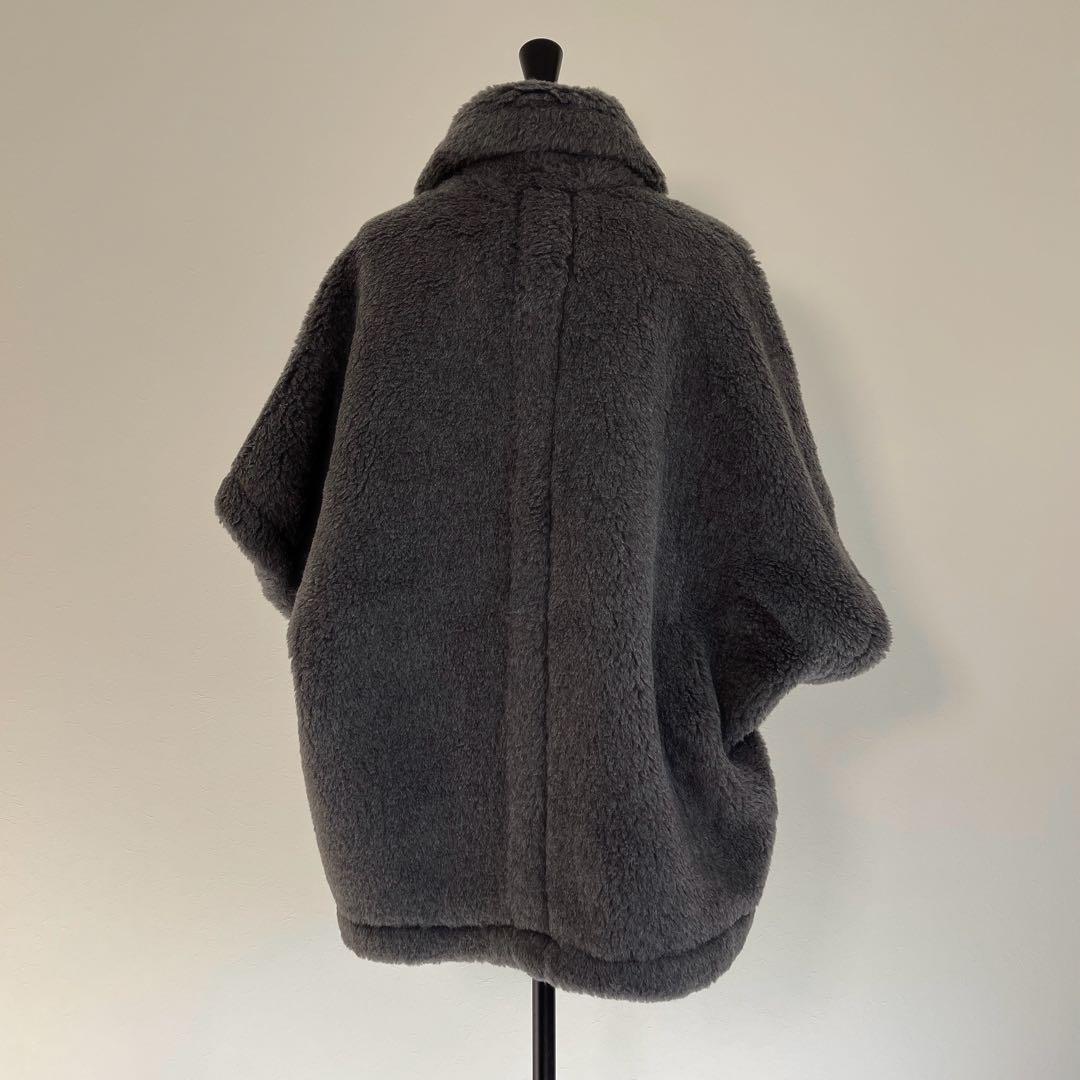 新品未使用 ベアポンチョ　アルパカ素材 グレー テディベア ケープ