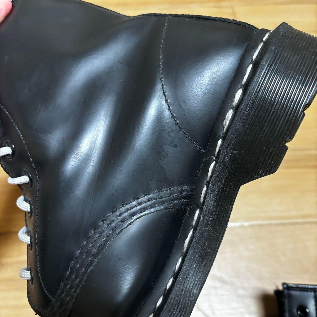 ドクターマーチン UK8(約27cm) 8ホール 白ステッチ