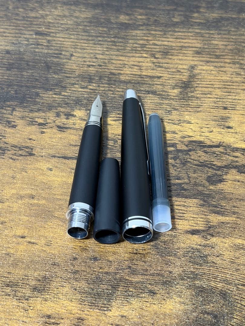 未使用　1975年製　艶消し　マットブラック　ミュー　パイロット　万年筆　中字