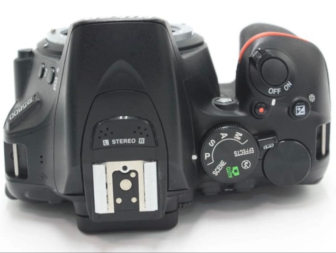 Nikon D5600 デジタルカメラ 本体