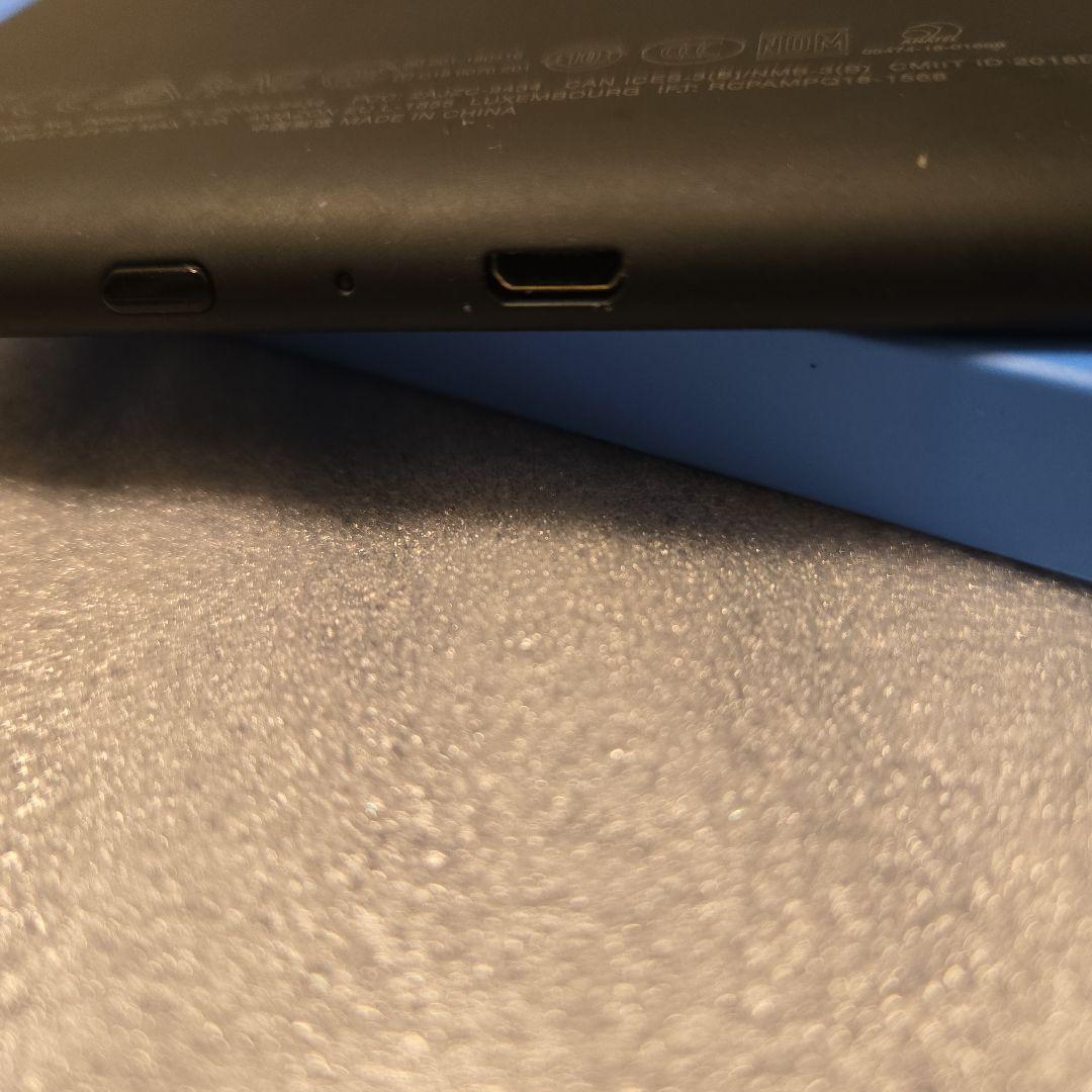 Kindle Paperwhite 8GB 6インチ 第10世代　 広告なし