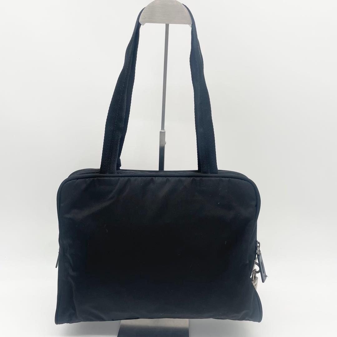 PRADA トートバッグ　ナイロン　肩掛け　ショルダー　ブラック　南京錠付き