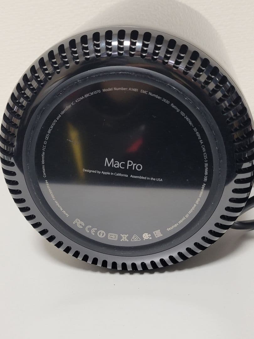 上位　Mac Pro 12コアXeon/64GB/SSD1TB/D500×2