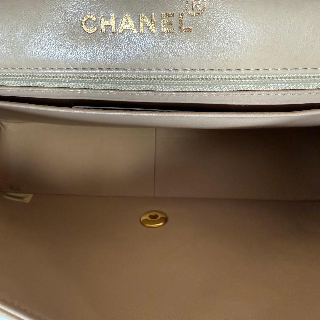 シャネル CHANEL マトラッセ ダイアナ チェーンバッグ 2番台 ベージュ