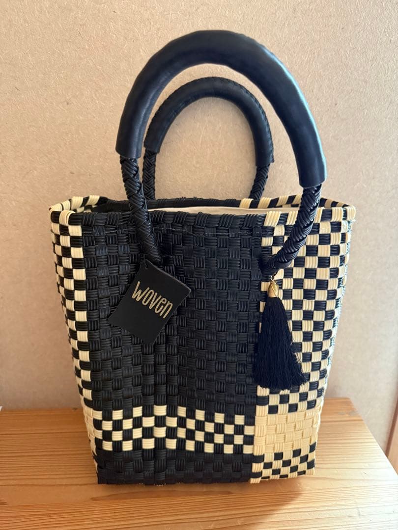 WOVEN チェック柄かごバッグ