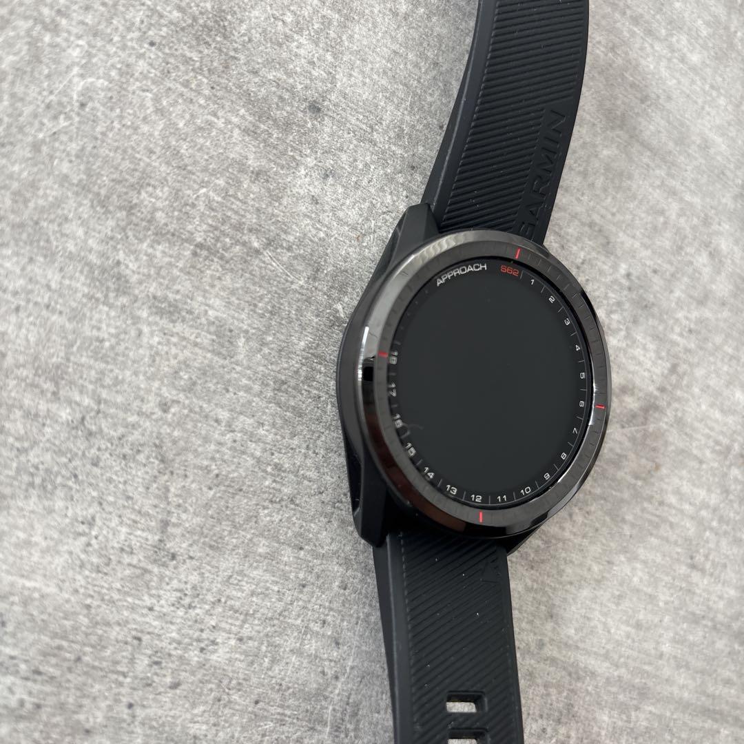 【美品】Garmin GPSナビ ゴルフ用　Approach S62 ブラック