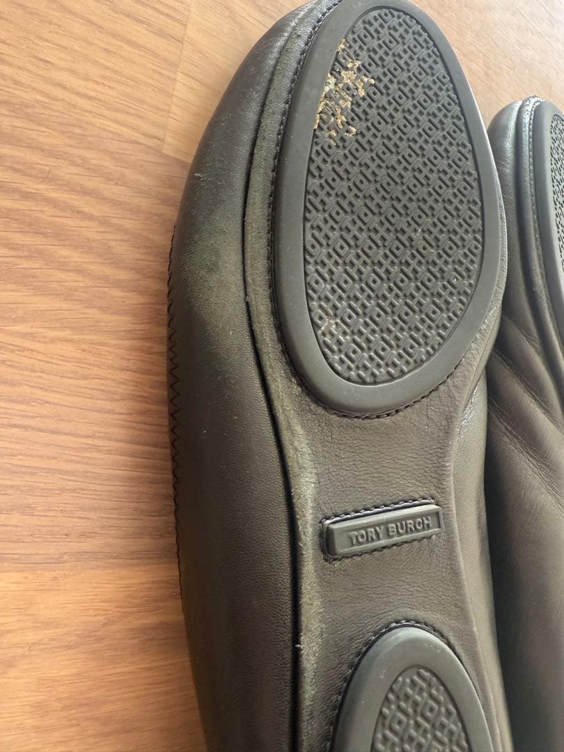 トリーバーチTORY BURCH ブラック フラットシューズ