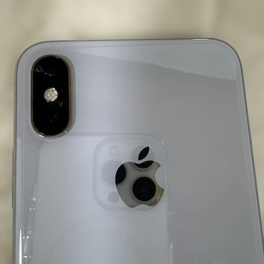 iphone XS 64GB バッテリー79%