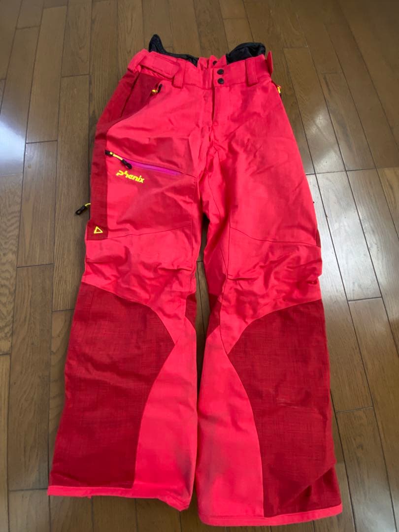 11月まで★送料込★ phenix スキーウェア上下セット　ピンク