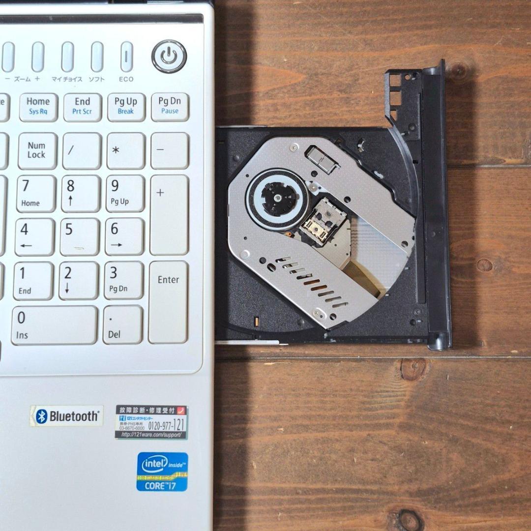 爆速快適！Windows11 薄型ノートパソコン i7 16GB SSD 167