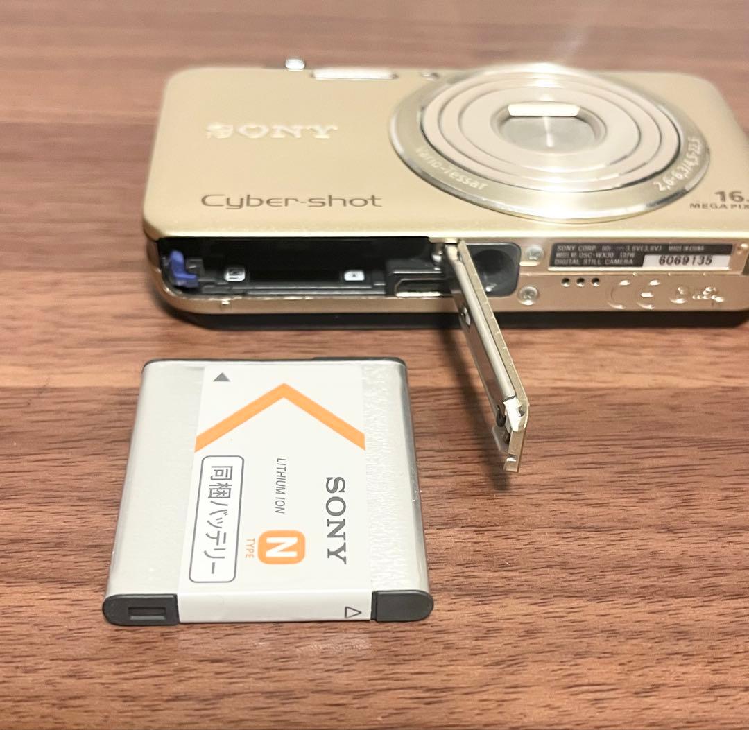 ★SONY Cyber-shot DSC-WX30 シルバー デジカメ