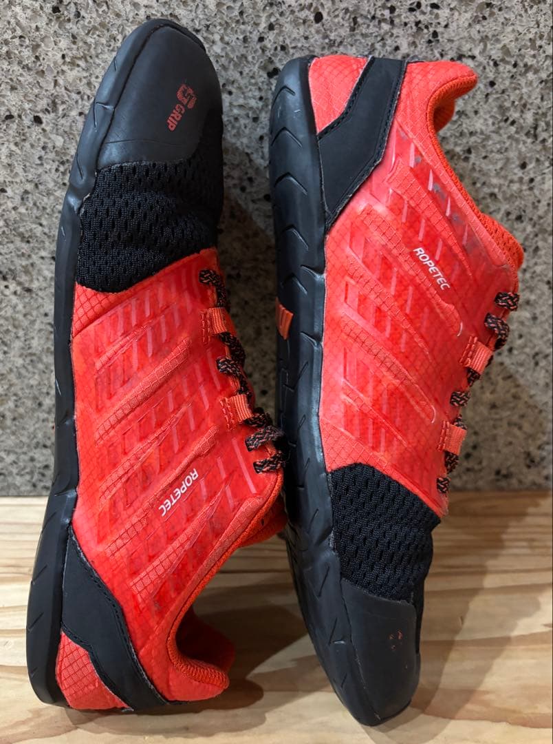 INOV8 bare-xf 210 inov-8 イノヴェイト　トレーニング