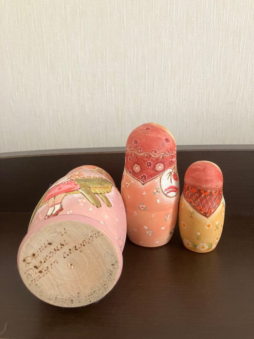 マトリョーシカ作家　イリーナさんのマトリョーシカ ドラゴンと女の子