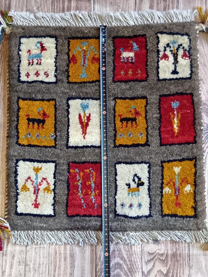 ペルシャ絨毯　ギャッベ　座布団　手織り　イラン(114)