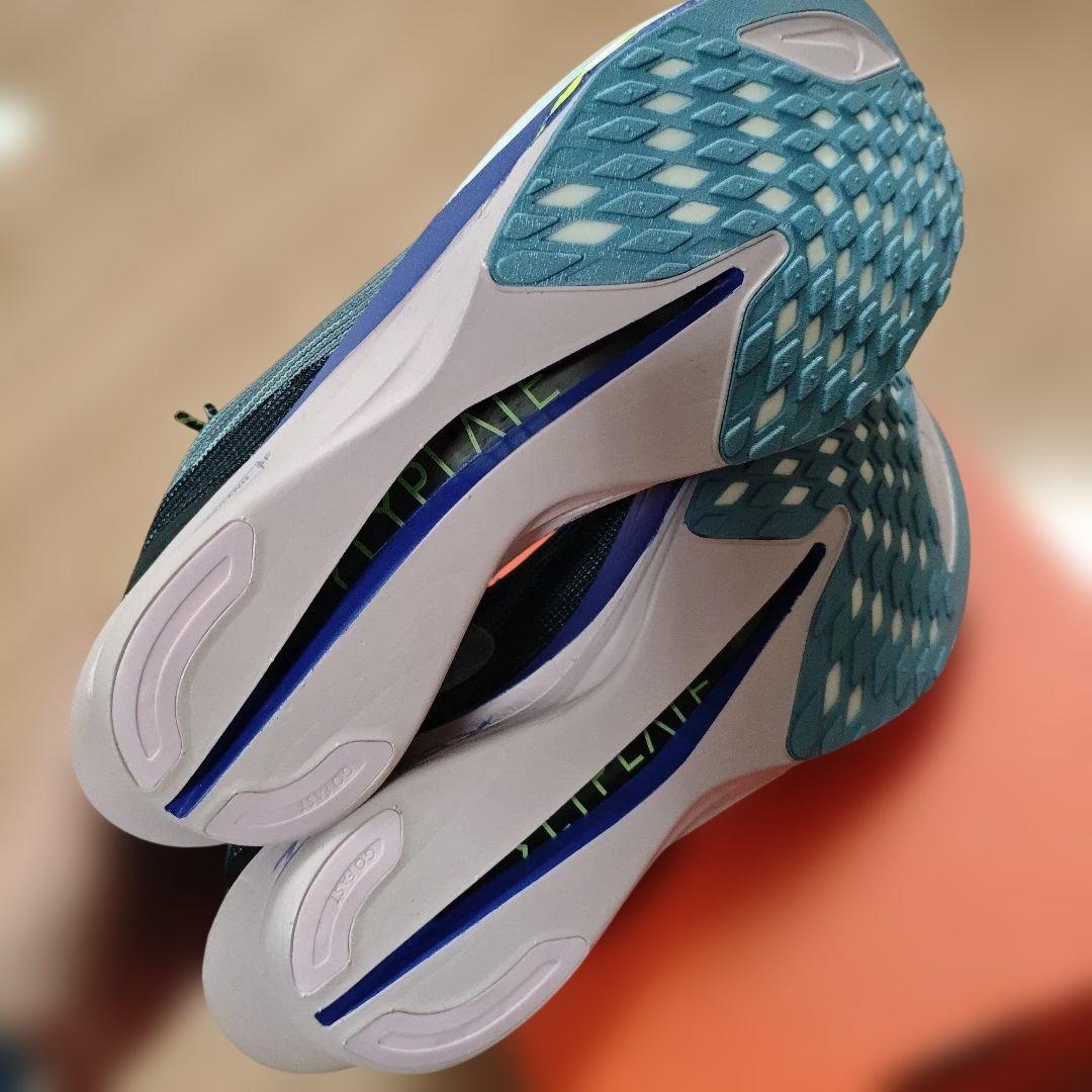 NIKE　Zoomx streakfly2 27.5 ストリークフライ 2