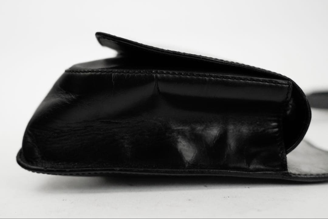 けふ　90's PRADA archive leather bag