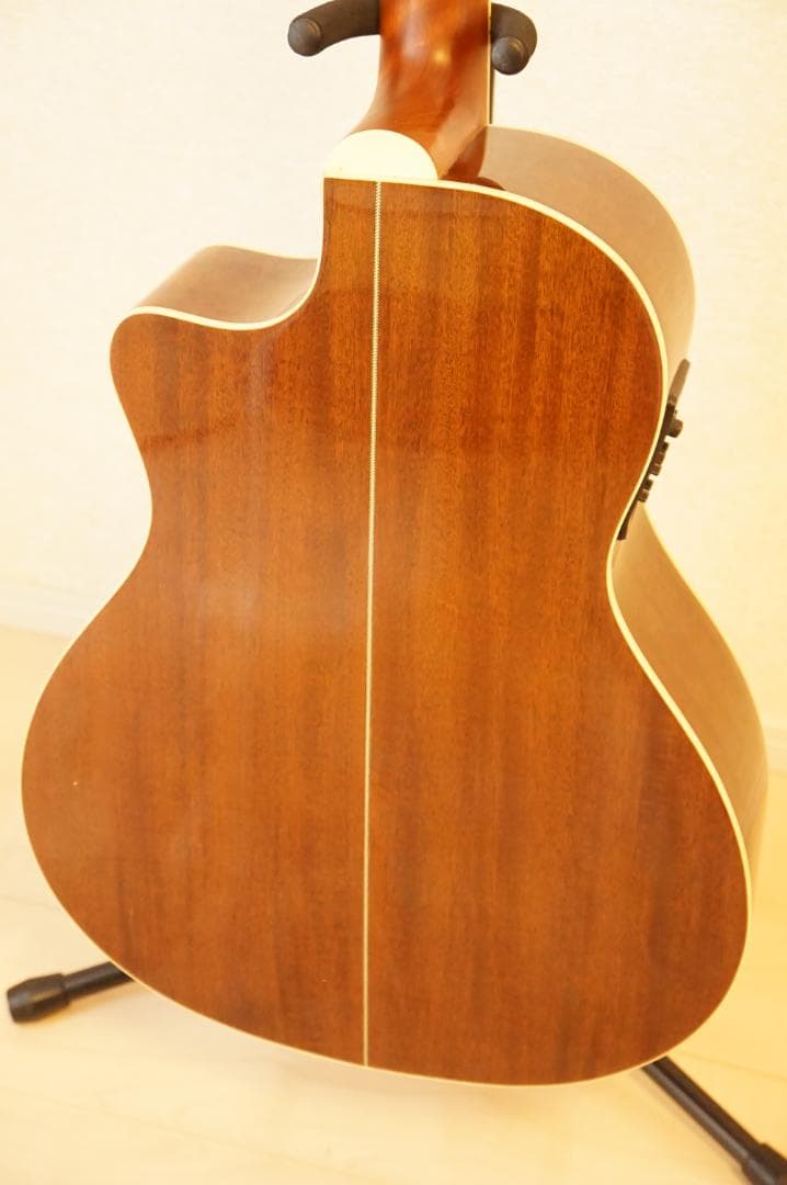 S-Yairi YE-50　エレアコ Fishman搭載 GOTOHペグ